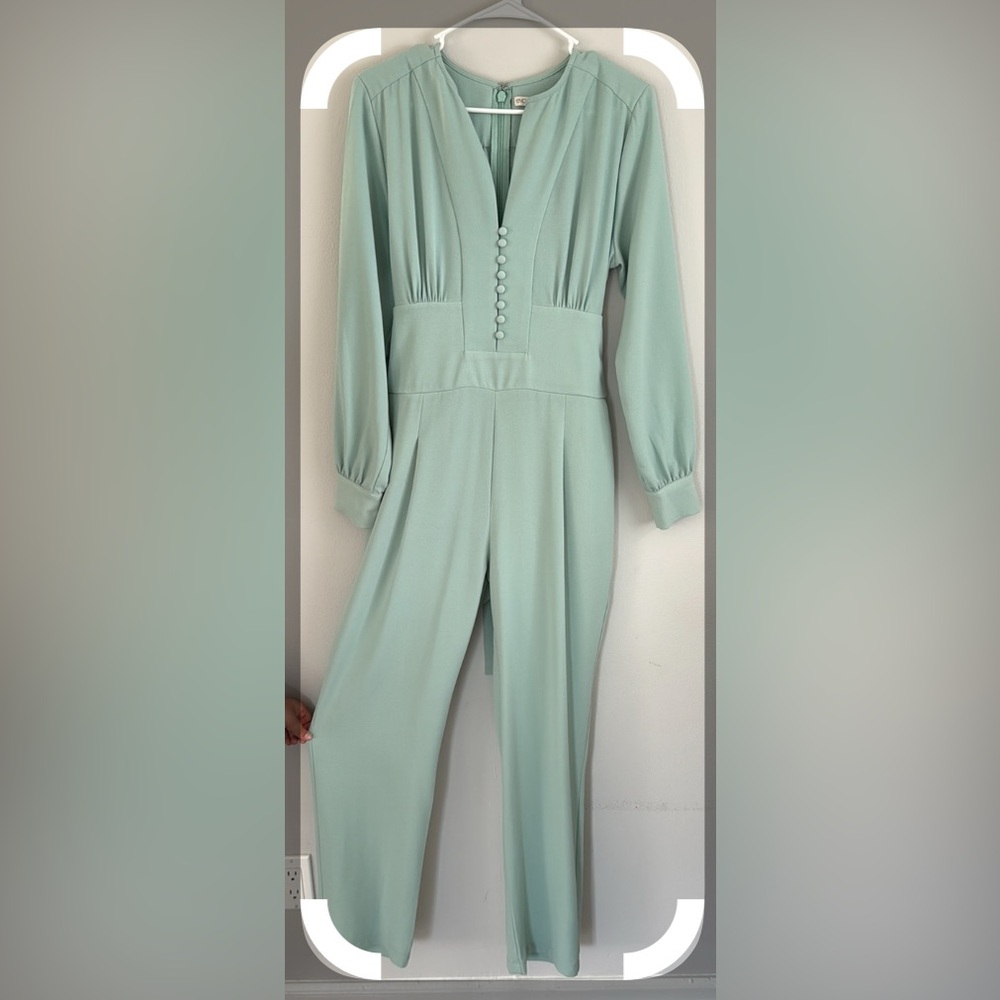 Eva Mendes NY&C Jumsuit (color green , mint)